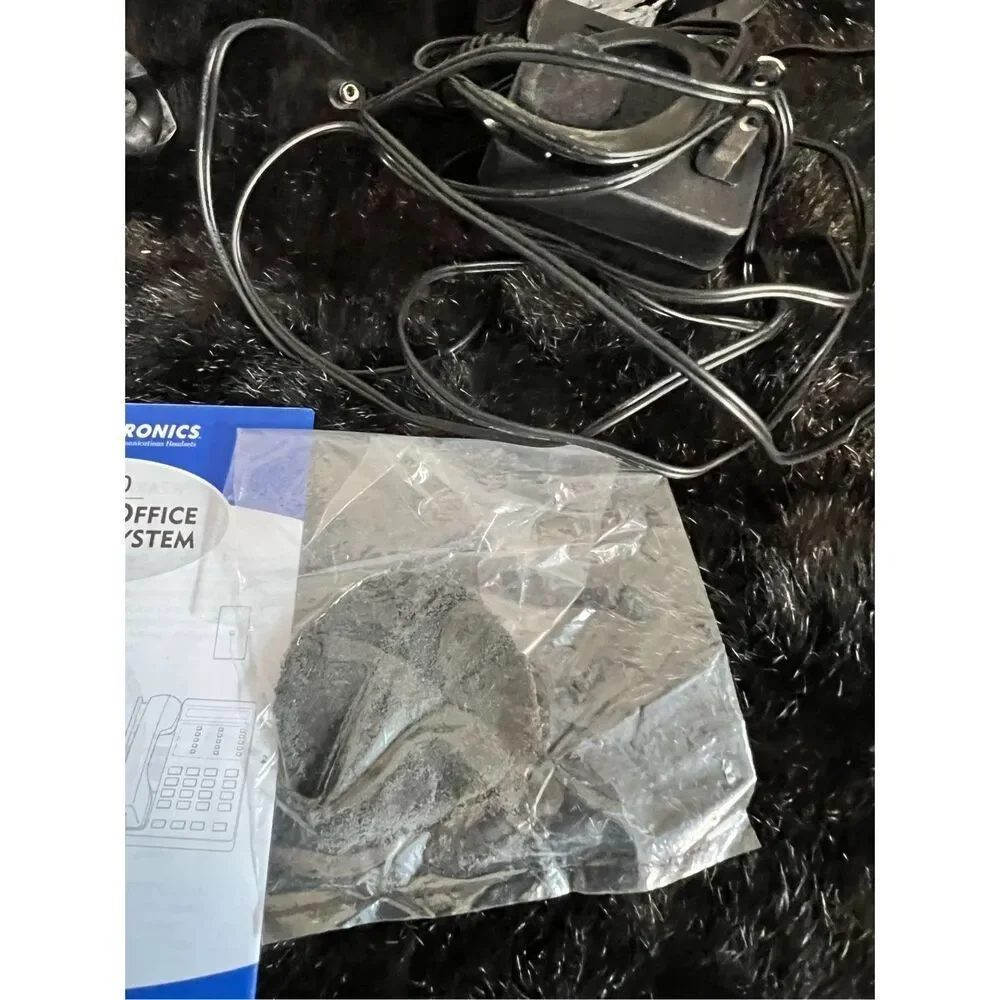PLANTRONICS Crystal Clear Conversation CS50 900 Mhz Wireless Office Headset